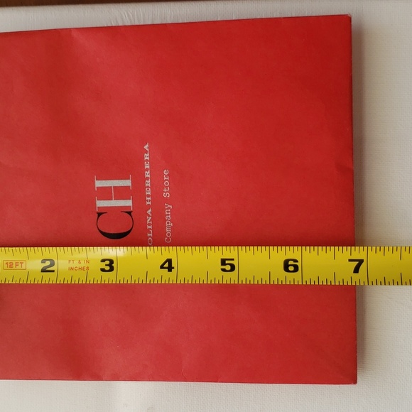 Carolina Herrera 2 paper Shopping Bags VGUC - Picture 8 of 11